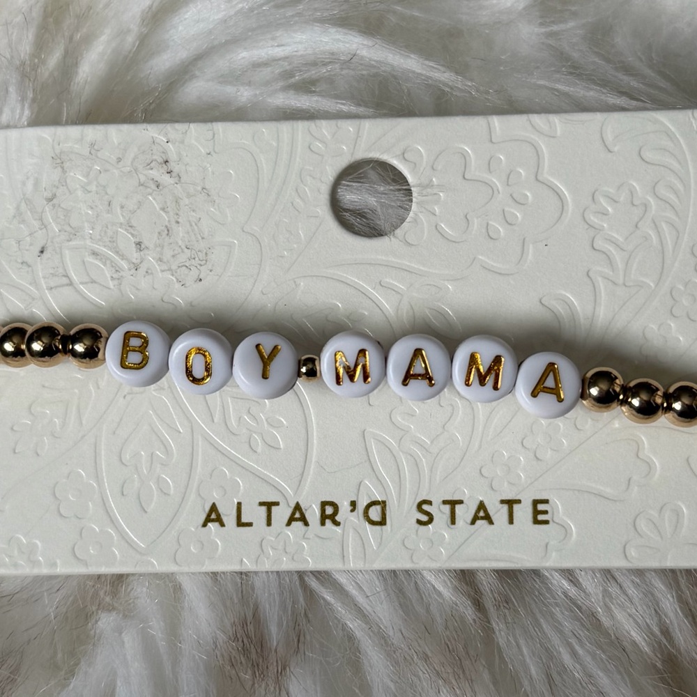 Altar'd State White and Gold Beaded Bracelet